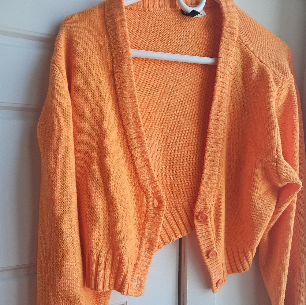 Cropped Cardigan in Orange